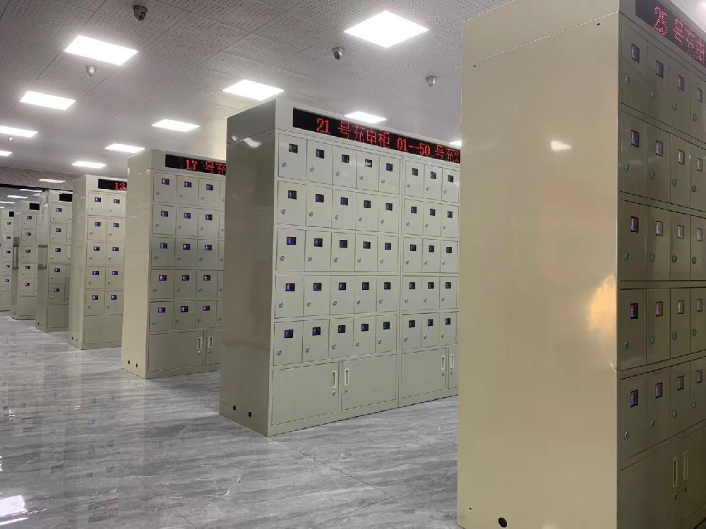 矿场智能矿灯充电柜投用，全面实现矿灯智能化管理